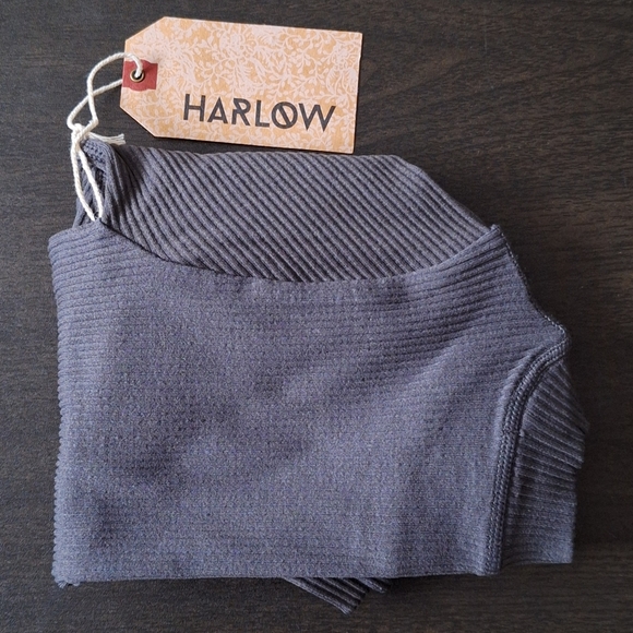 HARLOW SEAMLESS LONG SLEEVE MOCKNECK - CHARCOAL - Picture 7 of 7